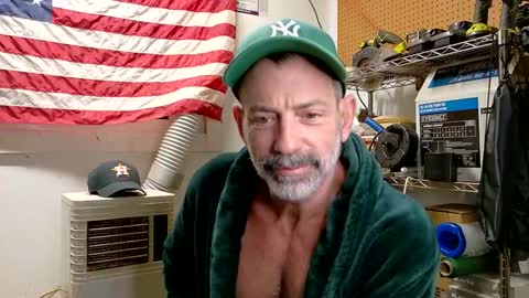 Snapshot of badnightwolf chatting on February 6, 2026, 12:30 pm Silver online show from February 6, 2026, 12:30 pm