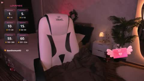 Scarlet online show from January 10, 2026, 1:57 pm