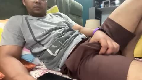 badsins13 online show from April 29, 2026, 4:16 am