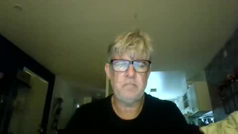 Snapshot of baggelina75 chatting on October 7, 2025, 8:33 am baggelina75 online show from October 7, 2025, 8:33 am