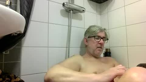 Snapshot of baggelina75 chatting on March 16, 2026, 7:51 pm baggelina75 online show from March 16, 2026, 7:51 pm