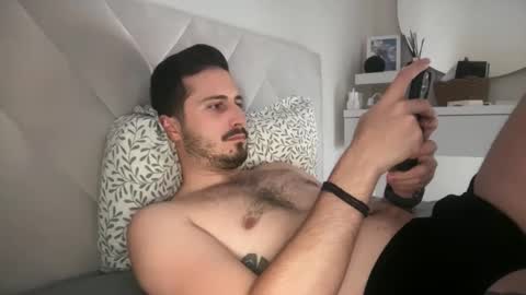 Snapshot of bagvag0 chatting on October 3, 2025, 10:12 am bagvag0 online show from October 3, 2025, 10:12 am