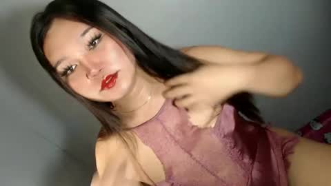 april online show from February 20, 2025, 8:36 pm