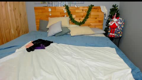 holly online show from January 7, 2025, 6:56 pm