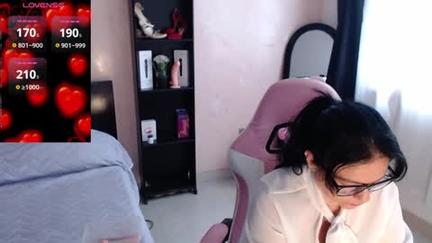 sandra online show from January 3, 2025, 12:08 pm