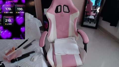 sandra online show from February 1, 2025, 2:02 pm