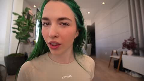 Snapshot of bailey_eilish chatting on January 12, 2025, 1:37 pm Bailey online show from January 12, 2025, 1:37 pm