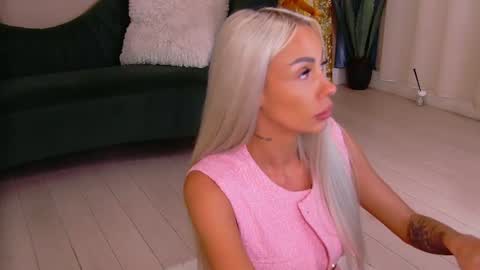 Snapshot of bailey_rush chatting on June 24, 2026, 4:39 pm bailey_rush online show from June 24, 2026, 4:39 pm