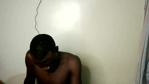 balack_babise online show from April 19, 2026, 7:27 pm