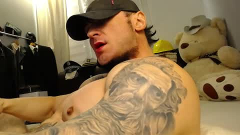 Snapshot of ballard_ chatting on April 24, 2026, 12:24 am Bret Ballard online show from April 24, 2026, 12:24 am