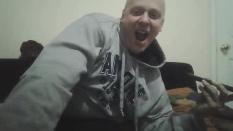 ballzrockwell online show from September 16, 2025, 3:18 am