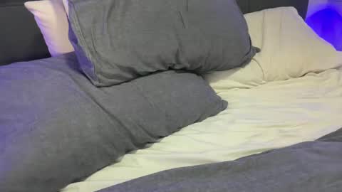 Snapshot of baloualou chatting on March 8, 2025, 4:45 am C2C online show from March 8, 2025, 4:45 am