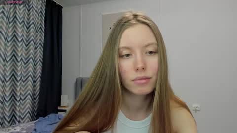 Kira online show from February 19, 2025, 11:57 pm