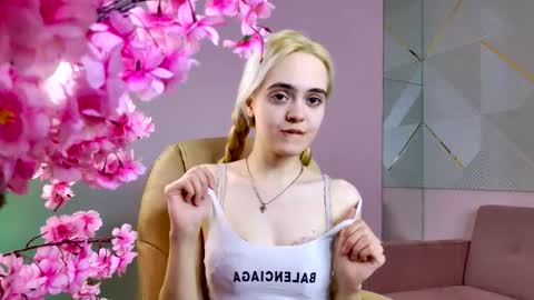 Bambi online show from March 4, 2026, 5:24 am