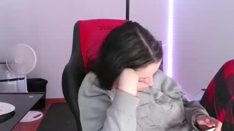 bambiboo8113 online show from February 20, 2025, 11:43 pm