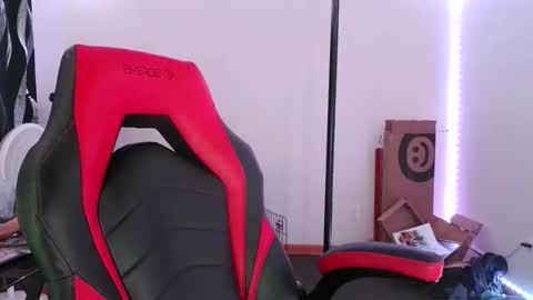 bambiboo8113 online show from March 7, 2025, 3:40 am