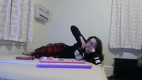 bambiboo8113 online show from November 29, 2025, 10:46 pm