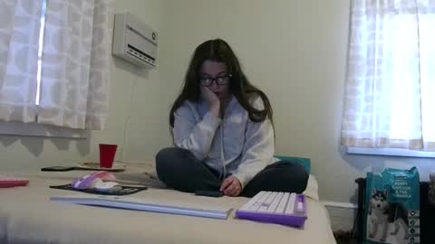 bambiboo8113 online show from November 30, 2025, 5:39 pm