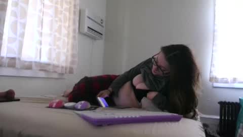 bambiboo8113 online show from December 3, 2025, 7:45 pm