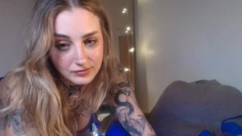 Snapshot of bambidear420 chatting on February 4, 2026, 5:13 am Bambi online show from February 4, 2026, 5:13 am