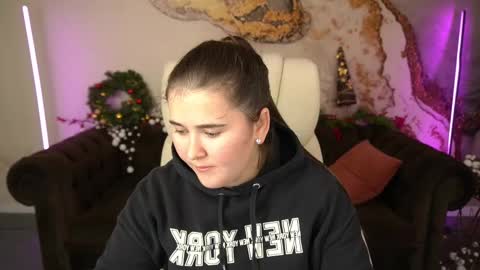 Bambi online show from January 3, 2025, 1:14 pm