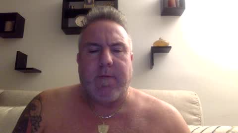 banana5289 online show from February 15, 2025, 9:16 am