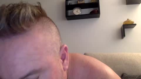 banana5289 online show from February 27, 2025, 9:04 pm