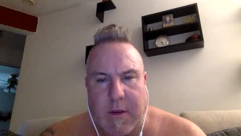 banana5289 online show from January 10, 2026, 3:03 pm