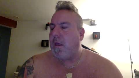 banana5289 online show from April 1, 2026, 7:22 pm