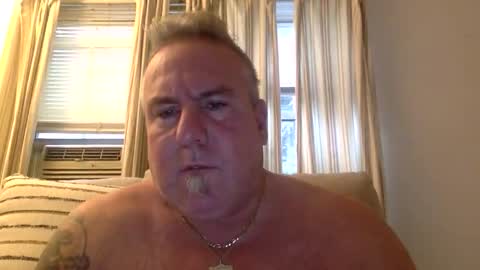 Snapshot of banana5289 chatting on May 10, 2026, 11:37 am banana5289 online show from May 10, 2026, 11:37 am