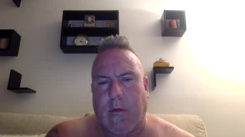 Snapshot of banana5289 chatting on May 17, 2026, 10:33 am banana5289 online show from May 17, 2026, 10:33 am
