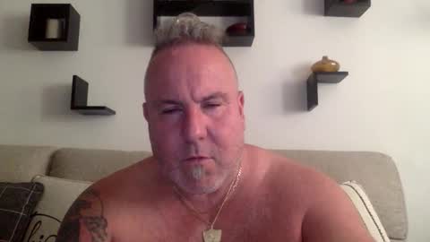 Snapshot of banana5289 chatting on May 18, 2026, 8:03 pm banana5289 online show from May 18, 2026, 8:03 pm
