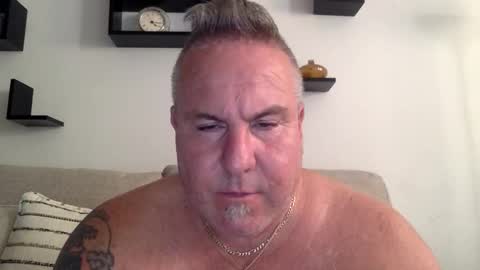 Snapshot of banana5289 chatting on June 1, 2026, 8:21 pm banana5289 online show from June 1, 2026, 8:21 pm