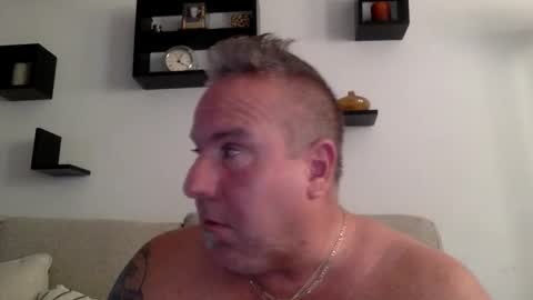 Snapshot of banana5289 chatting on June 8, 2026, 8:09 pm banana5289 online show from June 8, 2026, 8:09 pm
