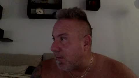 Snapshot of banana5289 chatting on June 30, 2026, 9:38 pm banana5289 online show from June 30, 2026, 9:38 pm