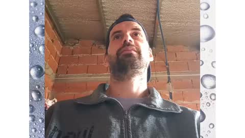 Ezequiel online show from February 5, 2025, 5:09 pm