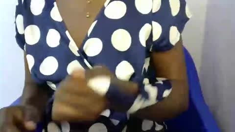 Snapshot of banging_body chatting on April 2, 2026, 3:48 am banging_body online show from April 2, 2026, 3:48 am