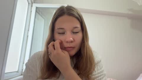 Snapshot of baosznejkowski chatting on May 13, 2026, 2:58 pm Sumi online show from May 13, 2026, 2:58 pm