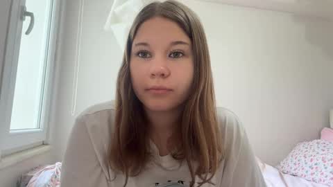 Snapshot of baosznejkowski chatting on May 14, 2026, 1:07 pm Sumi online show from May 14, 2026, 1:07 pm