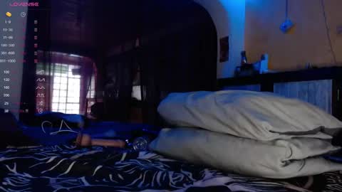 lilithgreen7 online show from April 17, 2026, 5:27 pm