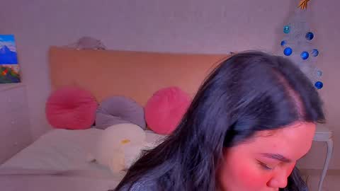 Barbie Kim online show from December 21, 2024, 7:49 pm