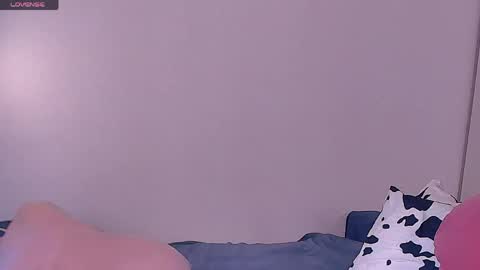 Barbie Kim online show from June 8, 2026, 1:28 am
