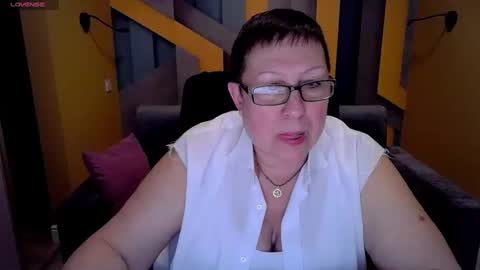 barbaraturners online show from March 12, 2025, 6:55 pm