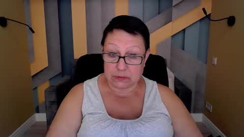 barbaraturners online show from September 8, 2025, 6:40 pm