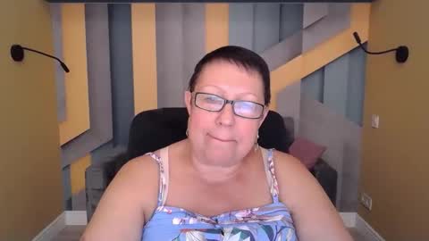barbaraturners online show from September 12, 2025, 7:03 pm