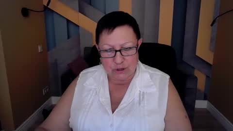 barbaraturners online show from October 27, 2025, 10:58 pm