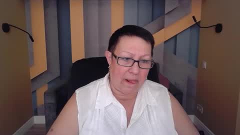 barbaraturners online show from November 3, 2025, 7:26 pm