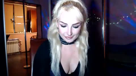 Victoria online show from June 24, 2026, 2:10 am