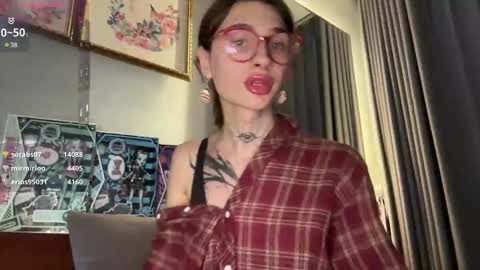 Snapshot of barbie_bi chatting on December 28, 2024, 10:58 am My name is Molly. Please say hello I like talking to you. If you have any wishes or obscene desires please use the tip menu online show from December 28, 2024, 10:58 am