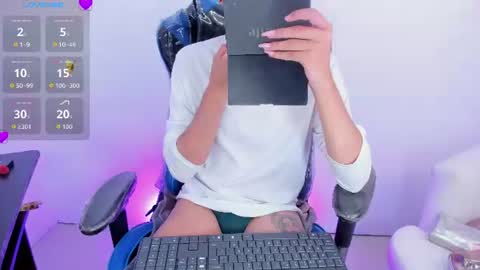 Snapshot of barbie_boy_ chatting on July 5, 2026, 9:05 am I work from home this is my room 3 online show from July 5, 2026, 9:05 am